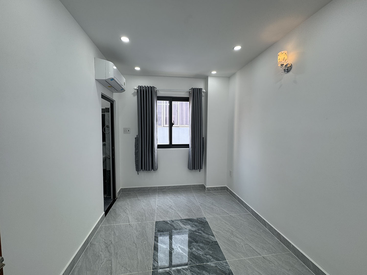 Siêu phẩm biệt thự mini góc 2 mặt tiền, 3 lầu, xây mới 100%, hẻm đẹp khu cao cấp Lê Văn Sỹ, Quận 3